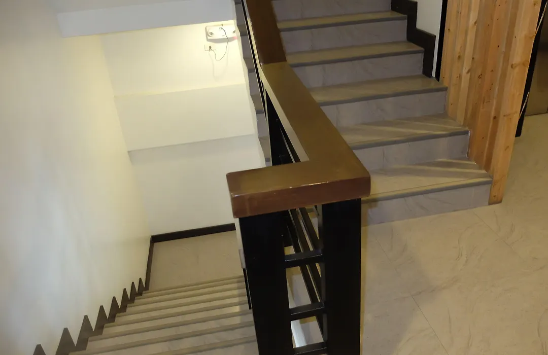 Jony'S Boutique Hotel-1