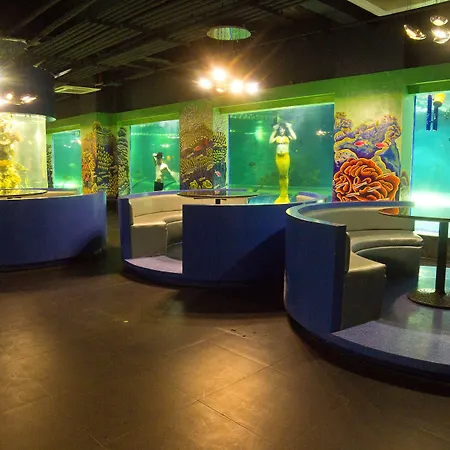 Crown Regency Resort And Convention Center-3